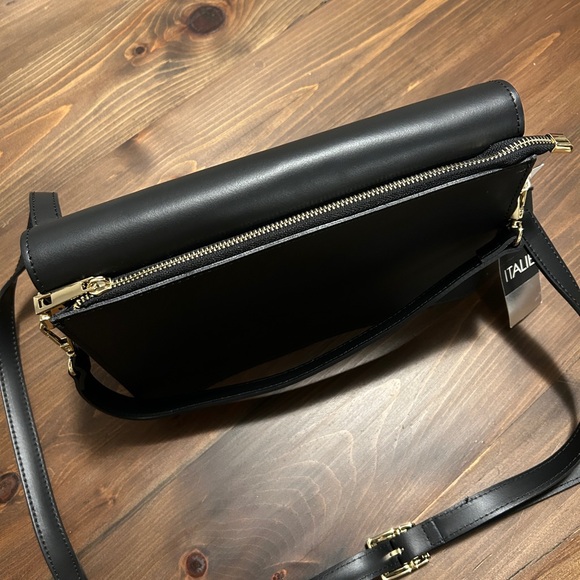 NWT Isadora Genuine Leather Purse/ Made in Italy - Picture 4 of 10